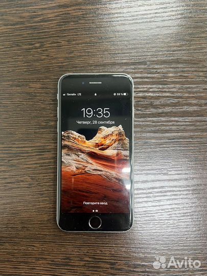 Телефон iPhone 6s