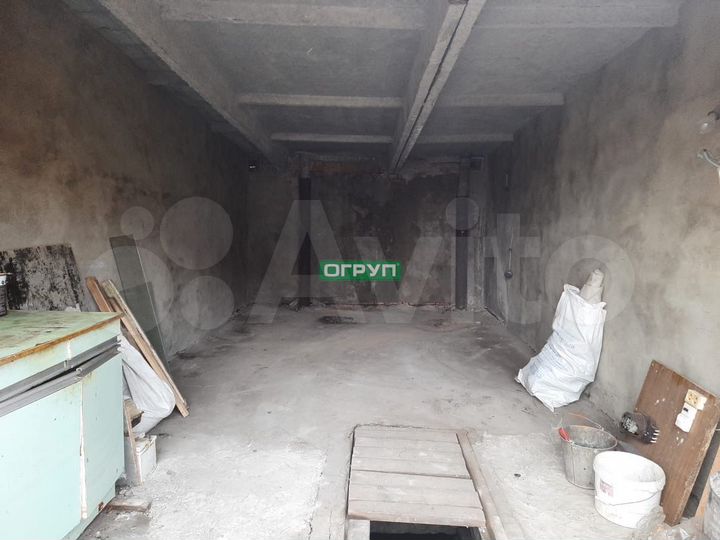 Гараж