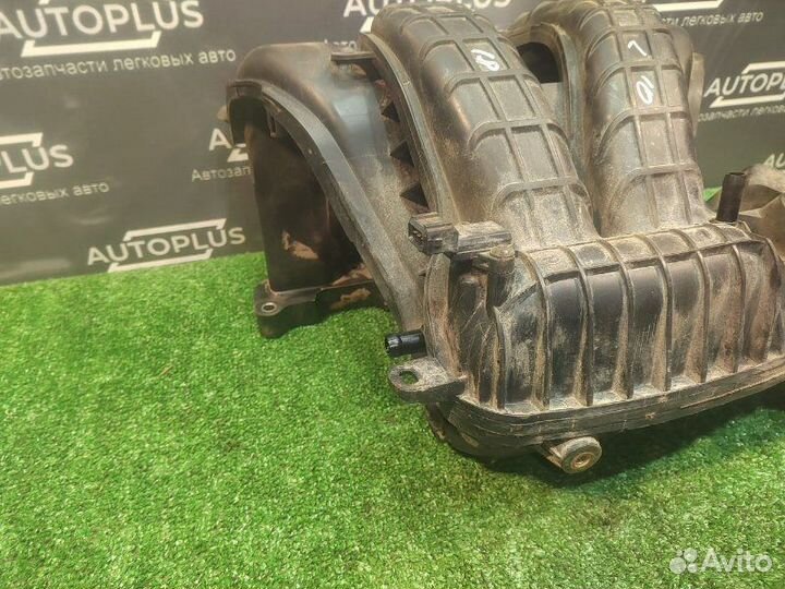 Впускной коллектор Mitsubishi Lancer X седан 4B11