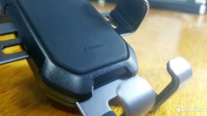 Держатель для телефона в машину Baseus