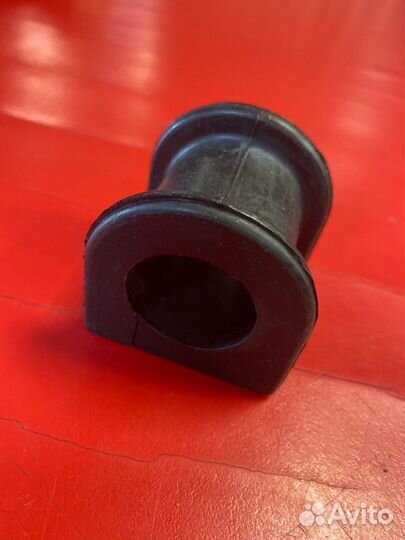 Втулка стабилизатора Subaru Forester