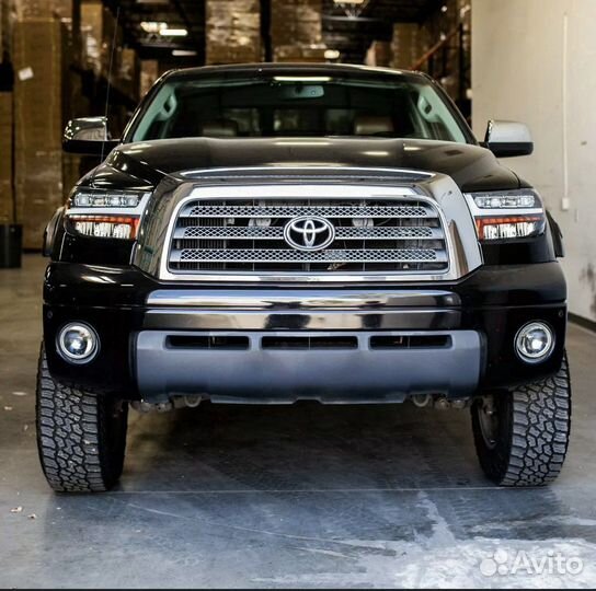 Фары Full LED 07-13 Toyota Tundra