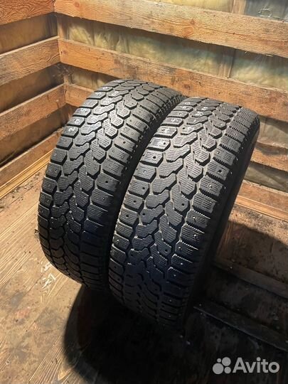 Yokohama Ice Guard F700Z 205/60 R16