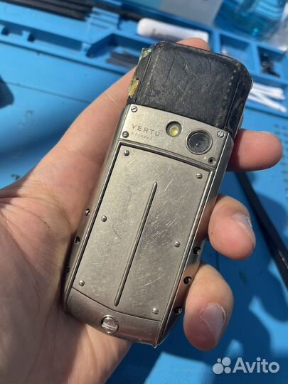 Vertu Ascent Ti, 4 ГБ