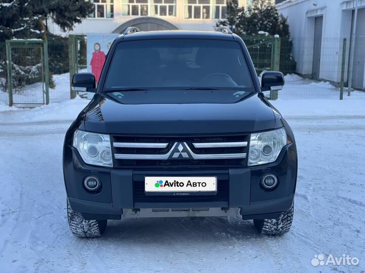 Mitsubishi Pajero 3.2 AT, 2008, 280 000 км