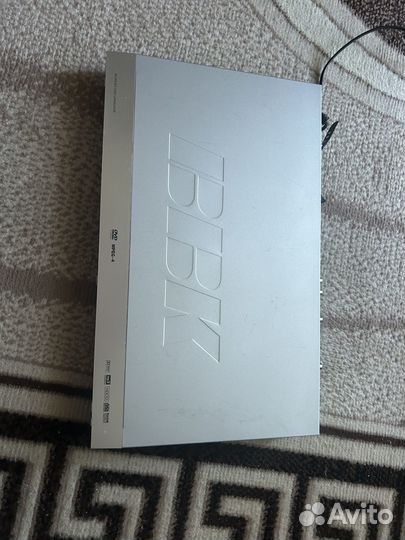 DVD плеер BBK DV326SI