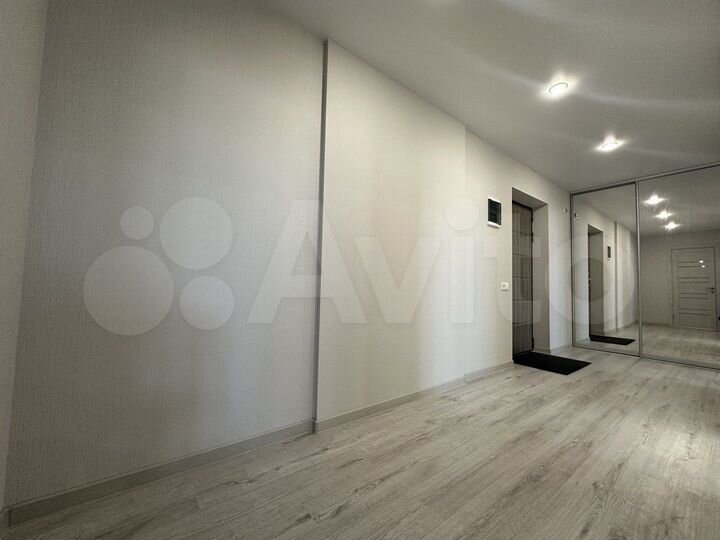 2-к. квартира, 64,9 м², 21/28 эт.