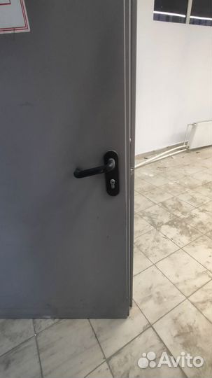 Дверь входная металлическая противопожарная