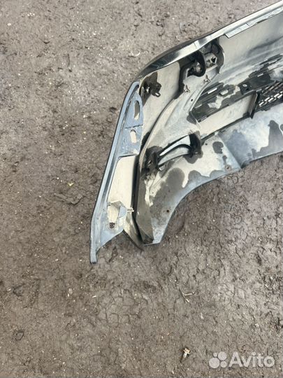 Бампер передний BMW 7 F01