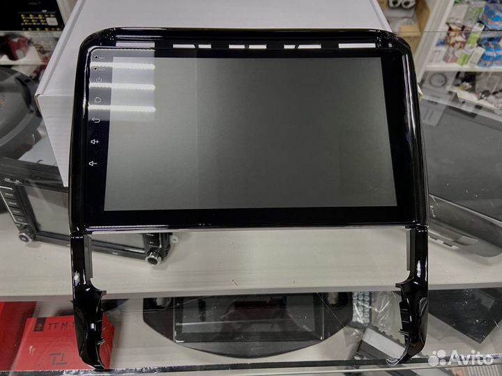 Штатная магнитола FarCar для Porsche Cayenne