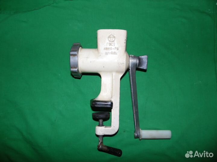 Мясорубка ручная (в ассортименте)