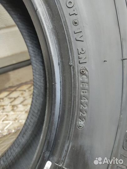 Bridgestone Dueler H/T D689 205/80 R16C 110R