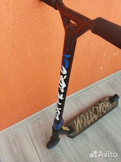 Трюковой самокат