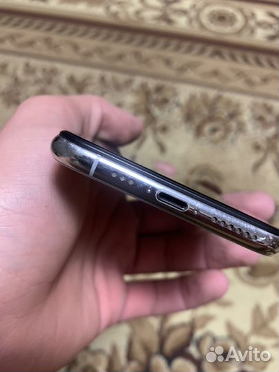 iPhone Xs, 64 ГБ