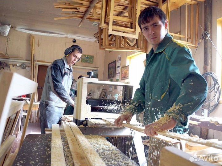 Подсобный рабочий на производство