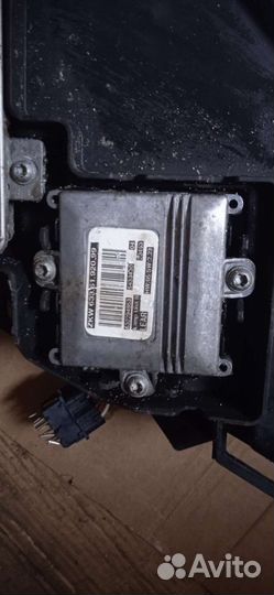 Блок фара Volvo хс-70 с блоками б/у