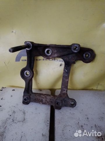 Кронштейн компрессора кондиционера Toyota Camry V50 2arfe оригинал