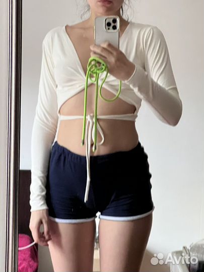 Топ с длинным рукавом