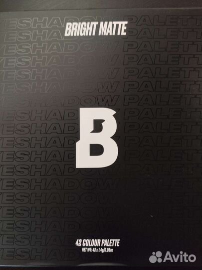 Тени для век Beauty Bay Bright 42 colour