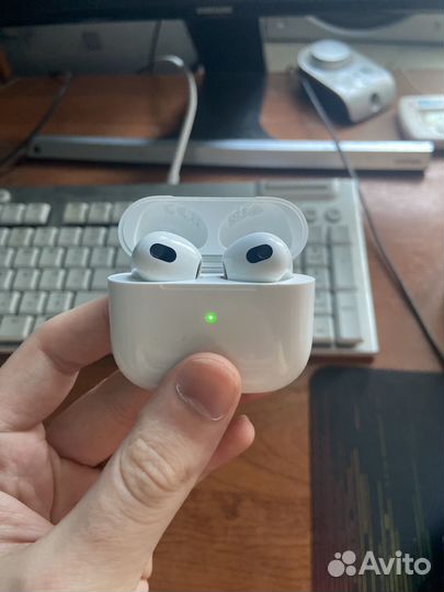 Беспроводные наушники apple airpods 3