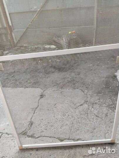 Сетка москитная б.у. в хорошем состоянии