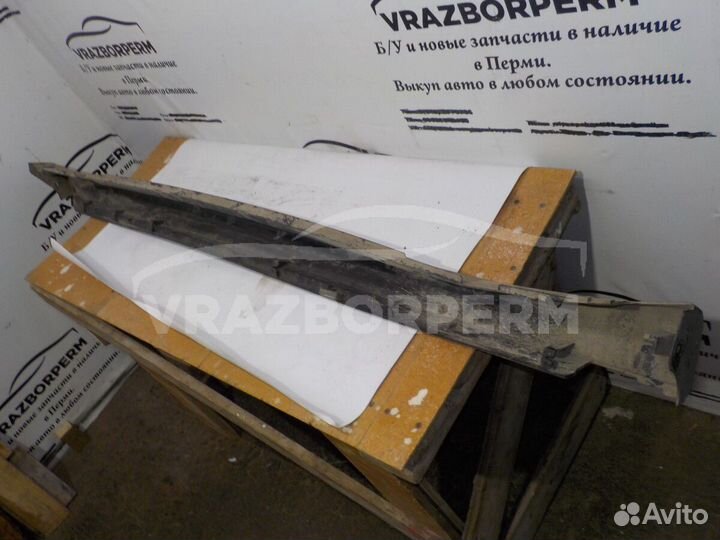 Накладка порога (наружная) Nissan Juke