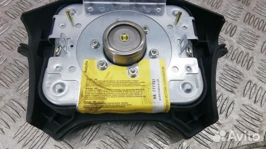 Подушка безопасности водителя mitsubishi carisma