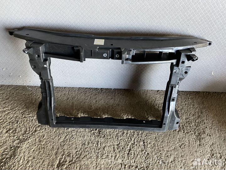 Панель передняя Skoda