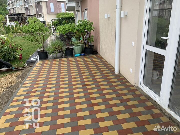 Тротуарная плитка, бордюры