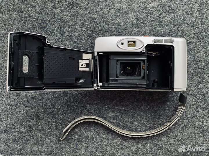 Пленочный фотоаппарат Praktica 801 AF