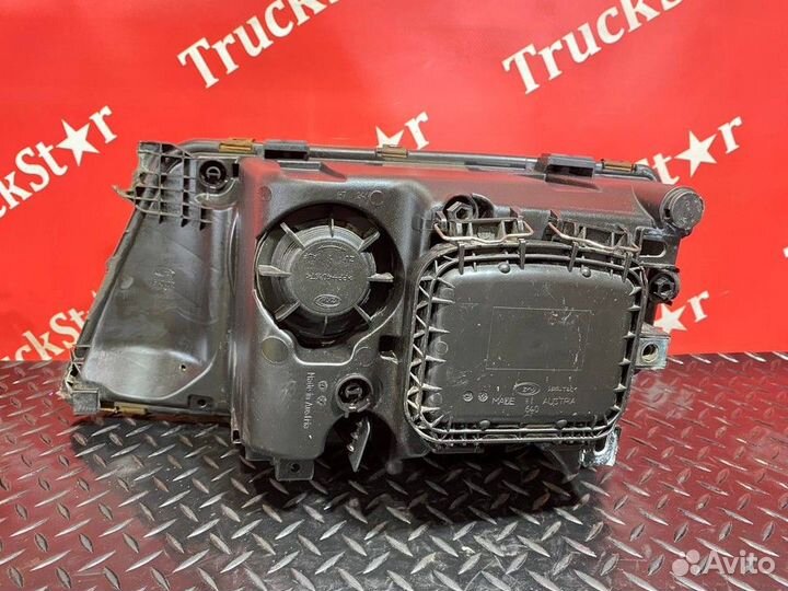 Фара правая Man TGS, Man TGX