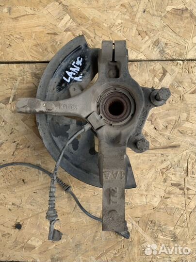 LADA largus повортный кулак