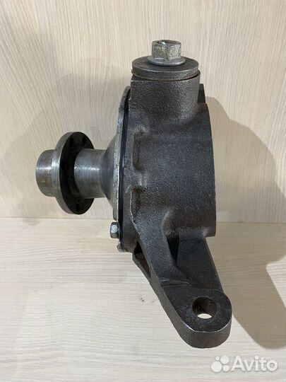 Поворотный кулак УАЗ