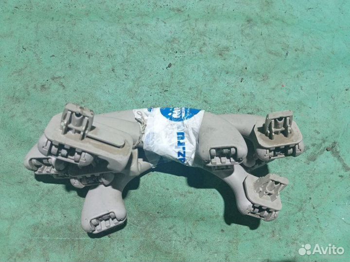 Ручка салонная Ford Focus