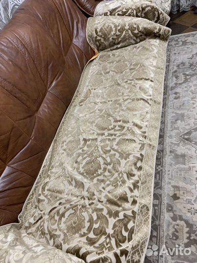 Дивандеки на диван и кресла