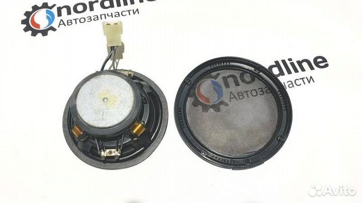 Сабвуфер Mercedes-Benz Vito 220 2.2 CDI 1999