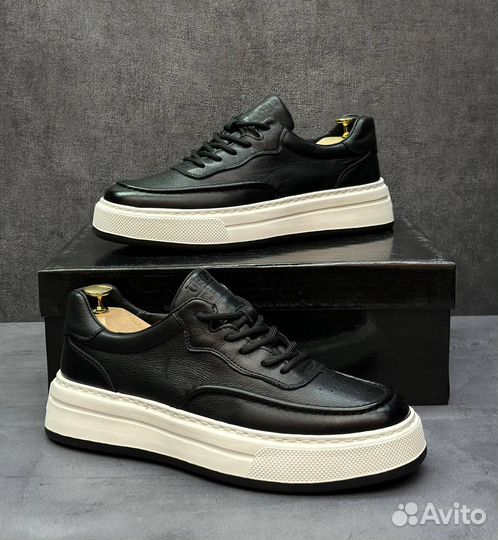Кроссовки мужские кожаные классические