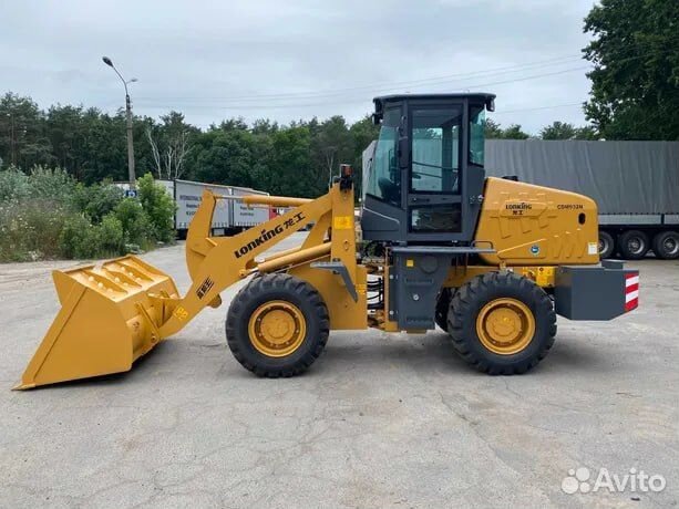 Фронтальный погрузчик Lonking CDM932N, 2023