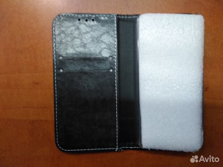 Чехол HTC Desire 12