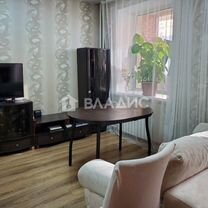 2-к. квартира, 47 м², 1/13 эт.