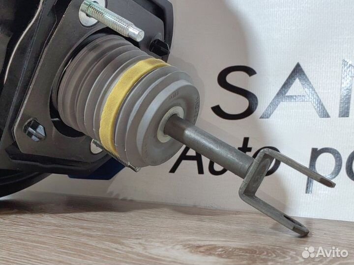 Вакуумный усилитель тормозов Bmw 5 F10 N63B44 2011