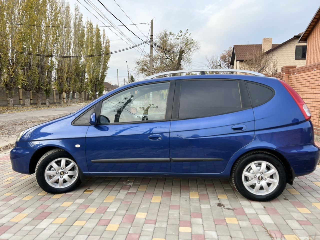 Chevrolet Rezzo: фото владельца