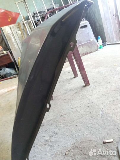 Крыло переднее левое mercedes 124