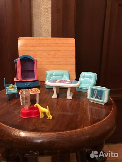 Мебель для кукол 7 предметов + пол + мелочи