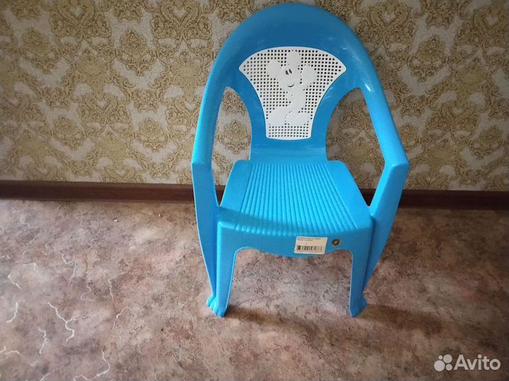 Детское кресло