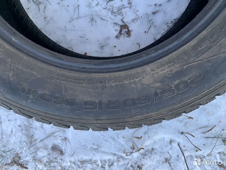 Nokian Tyres Hakkapeliitta R2 205/60 R16