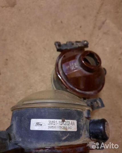 Противотуманные фары Ford Focus 2