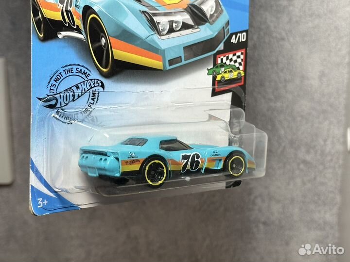 Hot wheels 76 greenwood corvette / hw race day