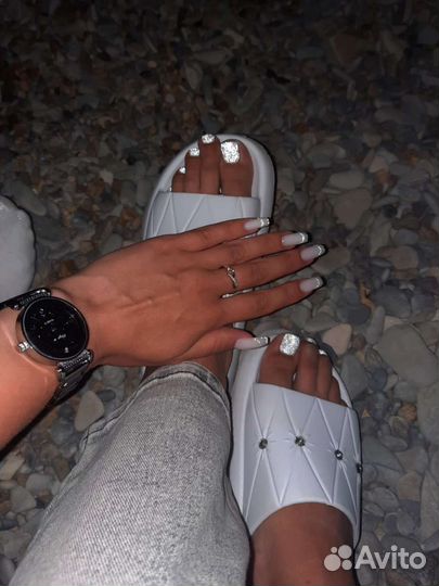 Маникюр педикюр на дому