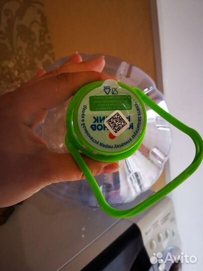 Пэт бутылка 9 литров с ручкой